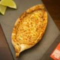 Esfiha de Frango com Queijo