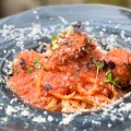 Fettuccine com Almôndegas 