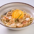 Molho Alfredo com Camarões