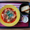 Ravioli de Abóbora com queijo azul e molho de tomate