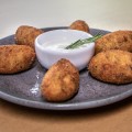 BOLINHO DE BACALHAU