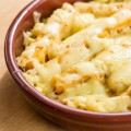 Polenta frita com queijo