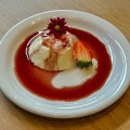 Panacota com Morango Marinado ao Vinho