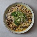 RISOTO DE COGUMELOS COM BROCOLIS TOSTADOS