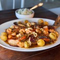 TAINHA COM FRUTOS DO MAR