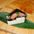 Hand Roll Salmão Trufado 