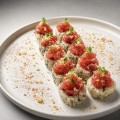 URAMAKI SPICY TUNA